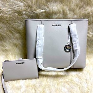 NWT.  MK Tote with matching wallet